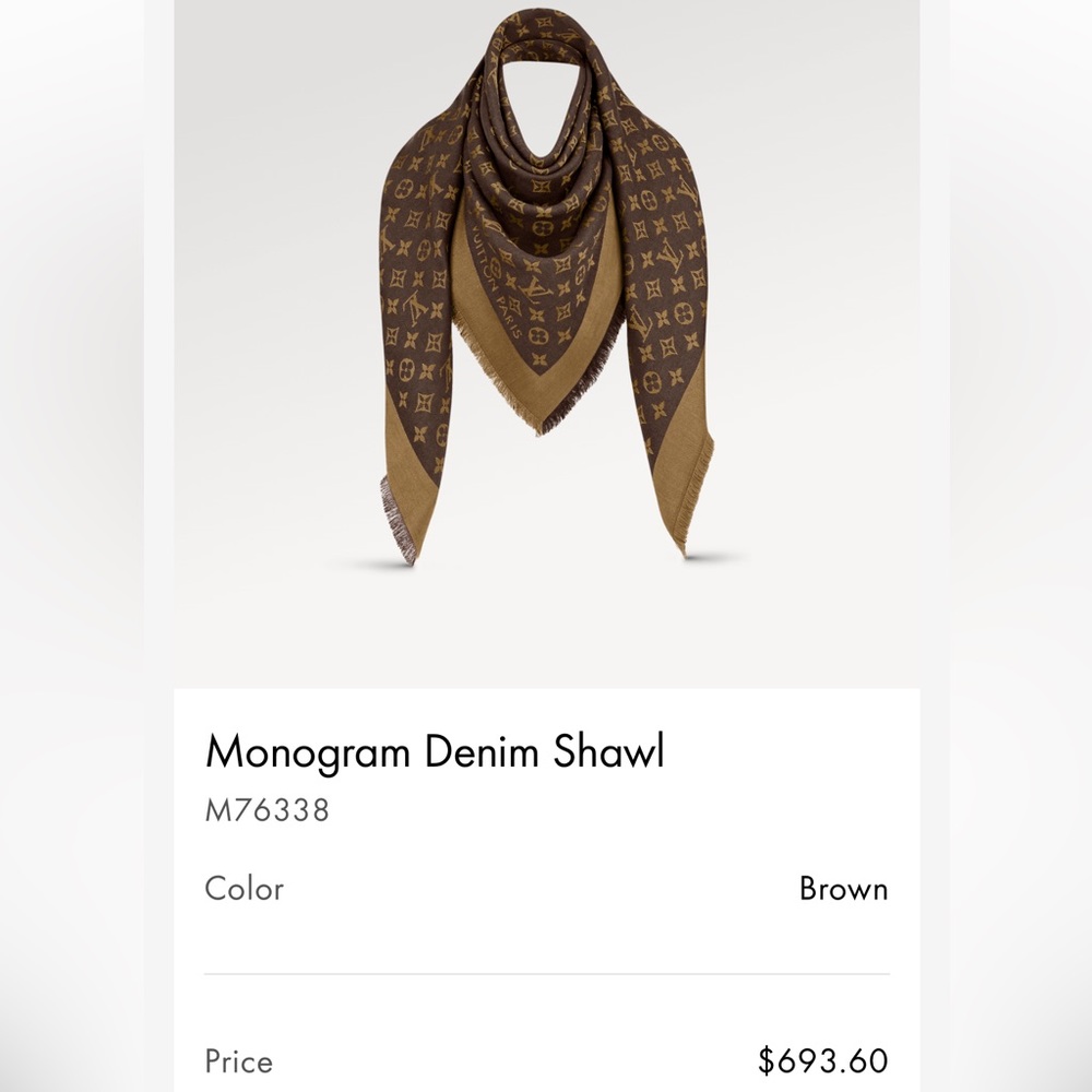 Gorgeous LV authentic scarf I got a 2 years ago in Vegas. Worn once maybe twice?